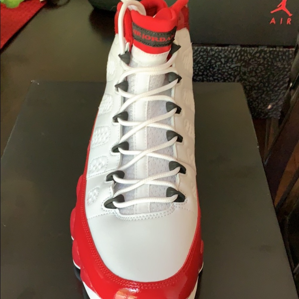 Jordan 9 gym red